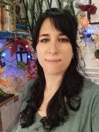 Manga Master Class Lesson 9 about backgrounds will be livestreamed today! I  will teach you all some neat tricks to making manga backgrounds and props.  Join to ask questions in the chat!