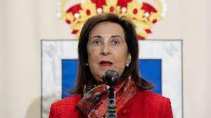 La ministra de Defensa sobre la amenaza "total" de Rusia: "La situación  global es muy complicada"