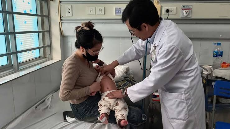 Cúm, sởi mùa Đông - Xuân: Cách bảo vệ trẻ em trước dịch bệnh