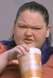 Tammy wearing post-op shapewear in her new social media post :  r/1000lbsisters