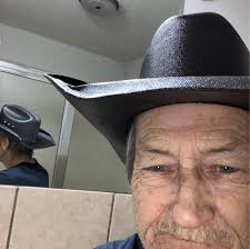 How to get the elementary school awning painted in Harahan?