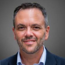 Eric Connor's Instagram, Twitter & Facebook