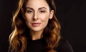 Miranda Petersen's Instagram, Twitter & Facebook