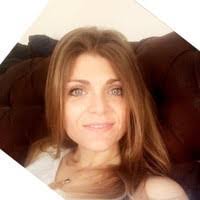 Lori Strawser's Instagram, Twitter & Facebook