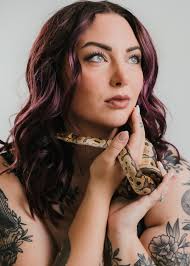 Hattie //2025 Senior// EEEK! It was so much fun to see Hattie again! She is  such a down-to-earth person and always easy to talk with ♥