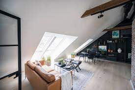 Vom rustikalen charme offenliegender dachbalken bis hin zur überwältigenden aussicht. 5 Tipps Zum Dachschrage Einrichten Velux Magazin