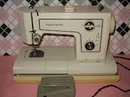 Vintage sears kenmore sewing machine 30 stitch model 385 1884180 works great. Sewing Machine Reviews On My Small Collection Stitch Nerd