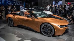 Research the 2019 bmw i8 at cars.com and find specs, pricing, mpg, safety data, photos, videos, reviews and local inventory. Bmw I8 Roadster Price It S The Costliest Bmw You Can Buy In The U S Autoblog