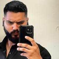 100+ perfiles de «Alexander Palacios»