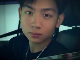 Tayong Dalawa: Isang Kuwento ng Pagmamahalan at Sakit