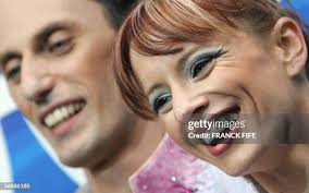 611 Zone Kiss And Cry Stock Photos, High-Res Pictures, and Images