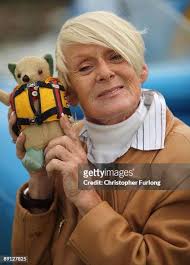 218 Gina Campbell Stock Photos, High-Res Pictures, and Images