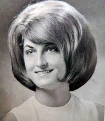 Karen Loiselle's Instagram, Twitter & Facebook