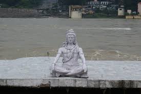 One day before these floods, the local government went against the wishes of many shiva/devi bhakts in dha. Connection Of Kedarnath Temple With Mahabharata