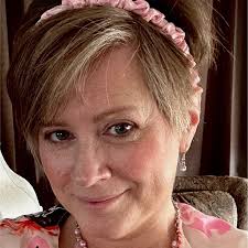 Susan Luft Email & Phone Number