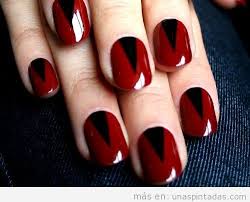 Uñas negras diseños uñas para hombres. Unas Goticas Manicuras Oscuras Y Goticas De Color Negro Y Rojo Sangre Unas Pintadas
