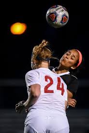 Rock Bridge girls soccer beats Jefferson City 1-0