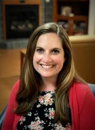 Michelle Dillard's Instagram, Twitter & Facebook