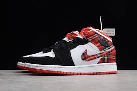Jordan 1 Mid Patent Black White Gold Gs Air Jordan 1 Mid Gs Aj1 White Plaid 555112 300 Air Jordans Jordan 1 Mid Jordans