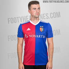 Blitzschnelle lieferung nach ganz deutschland und ab 50 euro versandkostenfrei. Die Looks Der Neuen Fcb Trikots Sind Geleaked Worden