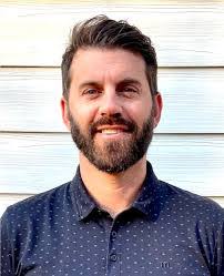 Tammy Tingle's Instagram, Twitter & Facebook