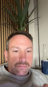 Surprising my worker with a day off the tools! #Freemowfridays  #timthelawnmowerman #satisfying