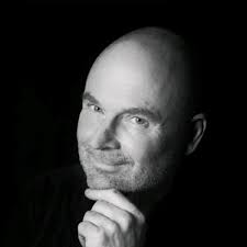 Assisting my brother Ernst Graaff in his food store in Amsterdam called  ayo-makan.nl He developed a great take-away concept to serve superior  Indonesian food. So much fun seeing his ideas work out… |