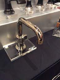 This brizo kitchen faucet is from the tresa collection and in the color polished nickel. Brizo Litze Single Post Faucet In Polished Nickel Polished Nickel Faucet Brizo Litze Polished Nickel