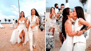 Jun 11, 2021 · maria do bairro, marimar, a usurpadora e outras novelas mexicanas que fizeram sucesso no sbt vão entrar para o catálogo do globoplay. Cantora Maria Clara Se Casa Com Fernanda Aguiar Na Praia Guia Gay Salvador