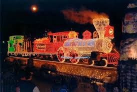 Gatlinburg Christmas Parade Gatlinburg Christmas Denver Activities Holidays And Events
