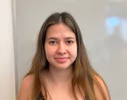 Alexis Travers's Instagram, Twitter & Facebook