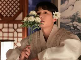 However, some disagree and insist that he got this looks naturally. Dear Oppa A Fan From India Believes Descendants Of The Sun Star Song Joong Ki Is The Cause Of Her Euphoria Pinkvilla