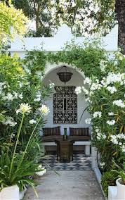 Interior Designer Frederic Mechiche S 19th Century Moorish Garden What A Beautiful Area For Sitting And Relaxing Moroccan Garden Moorish Courtyard Garden