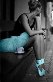 Black And White Picture With Color App Tea Break From Swan Lake Source Http Itunes Apple Com Us App Photo Uploader For Pinterest Id510721 Fotos De Danza Fotografia De Ballet Fotografia De Danza