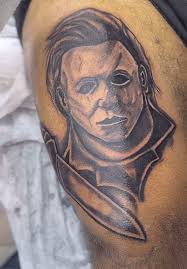 Michael Meyers piece I did for my guy. The more horror pieces y’all want,  the happier i’ll be 😂 But super grateful to add this one to the portfolio  🤟🏽 #tattoo #tattooart #michaelmyers #horrortattoo ...