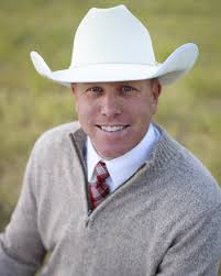 SELLING 83 YEARLING ANGUS BULLS AND 21 YEARLING ANGUS HEIFERS