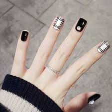 Black And White Nail Art 30 Extraordinary Black White Nail Designs Ideas Just For You Black And White Nail Designs White Nail Art Black Nail Designs