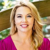 Melissa Trimmer's Instagram, Twitter & Facebook