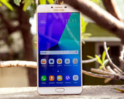 Samsung Galaxy C9 Pro Photo Gallery
