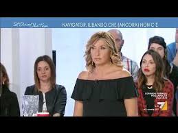 Una assenza non casuale al punto che il capo gruppo al senato dei 5 stelle, stefano patuanelli a chi gli chiedeva conto dell'assenza grillina non. Patuanelli M5s Bonus Babysitter Conosco Il Tema Mia Moglie Ha Dovuto Prendere Youtube