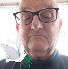 Eric Ball introduces a classic musical piece