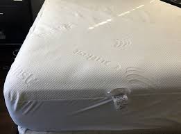 Slumber Cloud Dry Line Mattress Protector Review Mattress Protector Mattress Slumber
