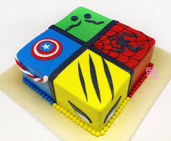 I genuinely don't think i have ever seen such a great cake as this. Super Hero Cake Marvel Cake Avenger Cake Superhero Cake