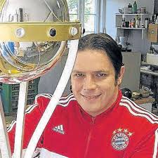 Silbermiedemeister Andreas Bachmeier hat den Uli-Hoeneß-Cup gemacht