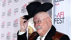 Actor, Texas Tech alum from 'Yellowstone' and 'King of the Hill' takes his  show to Snyder