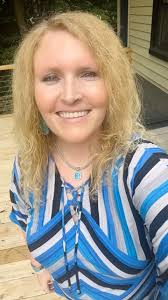 Hey yall! I’m currently hosting an open house in Brentwood and would LOVE  to help you find your dream home! Reach out to me with any questions you  have! I’d love to help 🙂