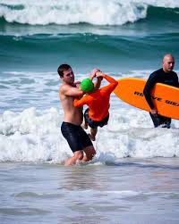 LEGEND LOST 😭💔 Iconic actor has died today after being mauled to death in  a shark attack. The video is hard to watch: Check the first comment ⤵️⤵️