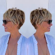 Magazine de la santé views: 31 Coupe De Cheveux Court Femme 50 Ans 50 Idees Et Plus De Coupe Courte Pour Les Femmes De 50 Ans Et Plus Coiffures Mode Et Beaute Zenidees