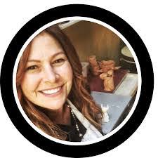 Jessica Scherr's Instagram, Twitter & Facebook