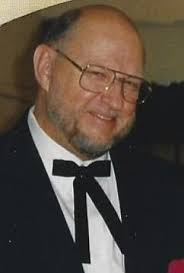 Bob Raef's Instagram, Twitter & Facebook